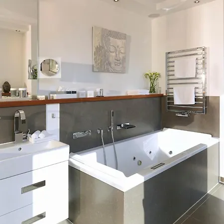 Paradise Cloud - A16687 Apartman *